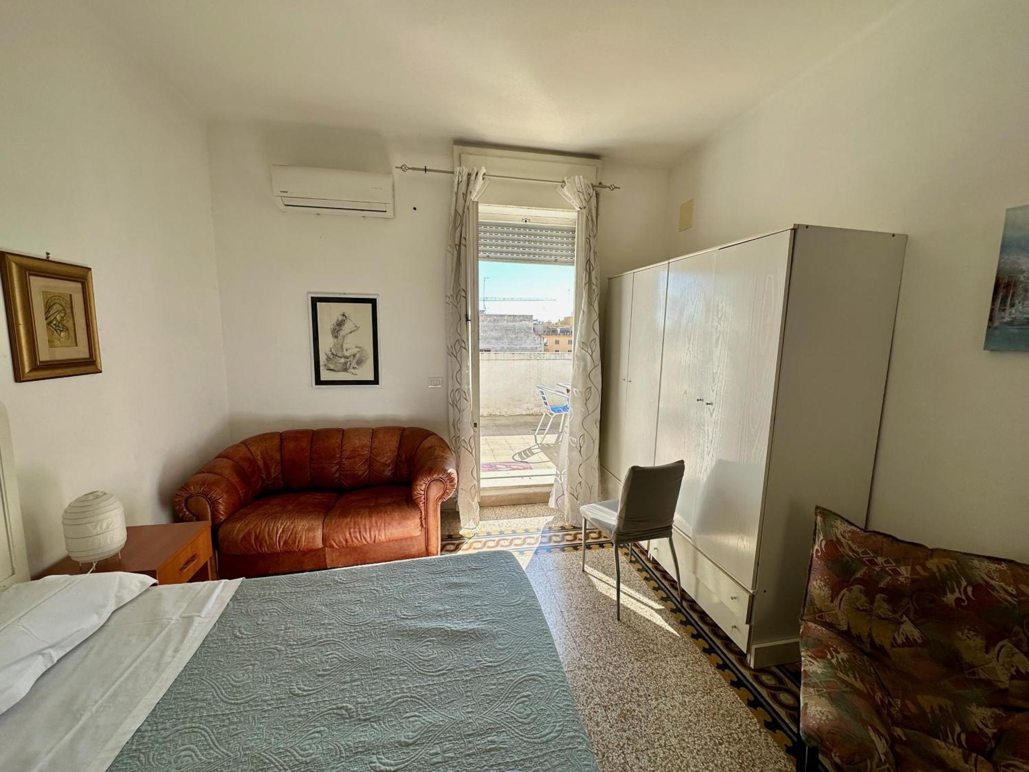Appartamento Via Trevisani Bari Exteriör bild