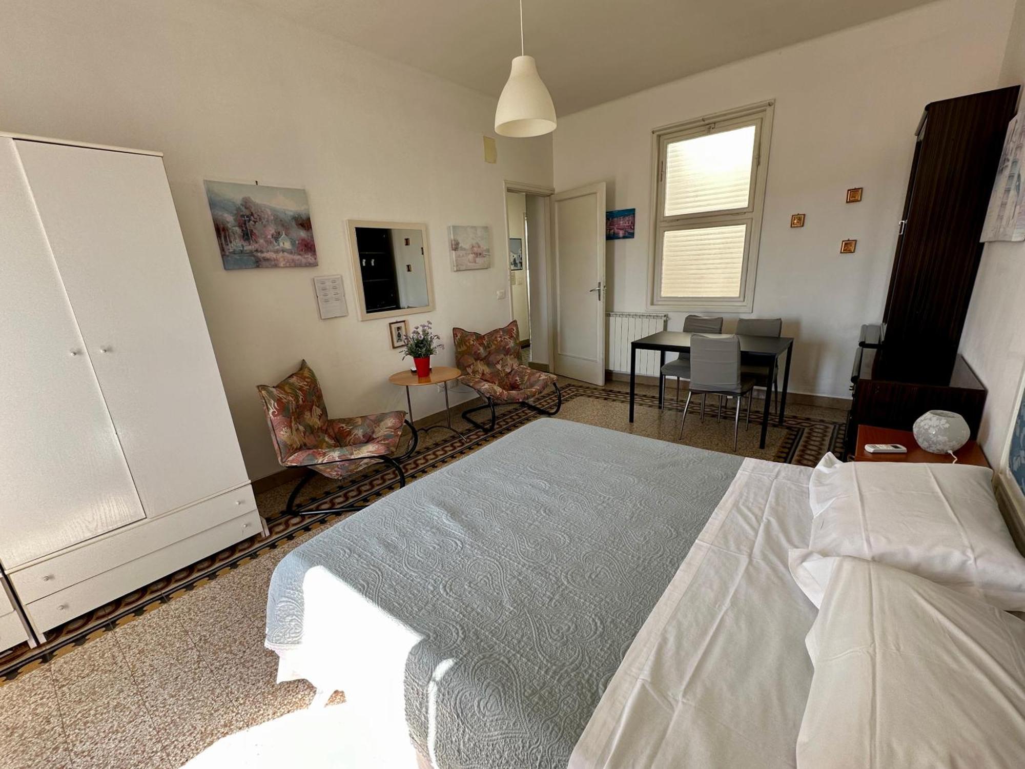 Appartamento Via Trevisani Bari Exteriör bild